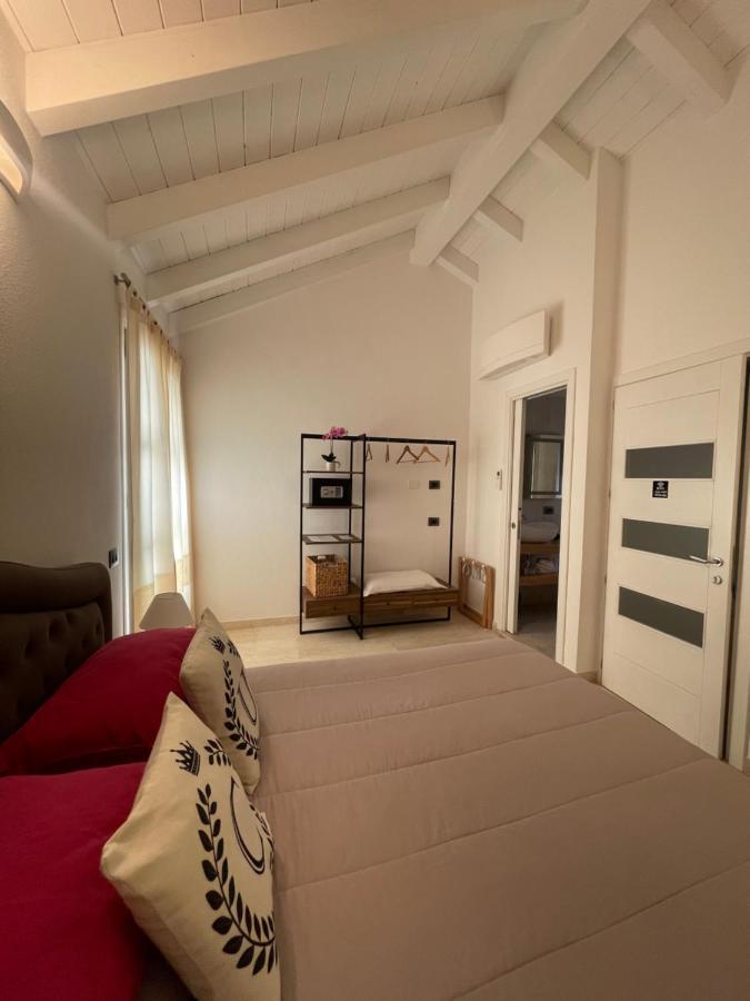 Corso Umberto Rooms オルビア エクステリア 写真