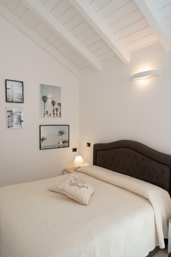 Corso Umberto Rooms オルビア エクステリア 写真